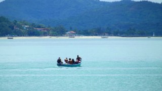 穿越山川湖海，深度评测最适合长途旅行的旅游车